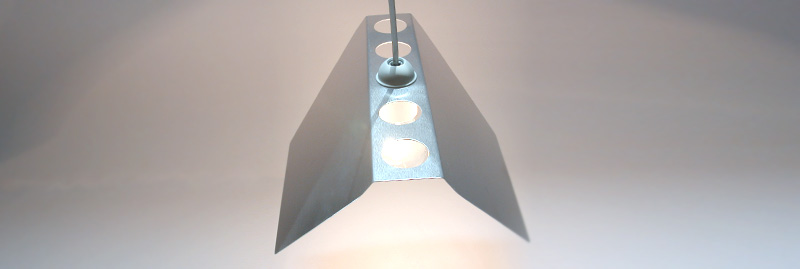 leuchte zurich bett lamp lichtschimmer house bed leuchtfläche zürich town night light metal Jonadesign Jona Design Zürich